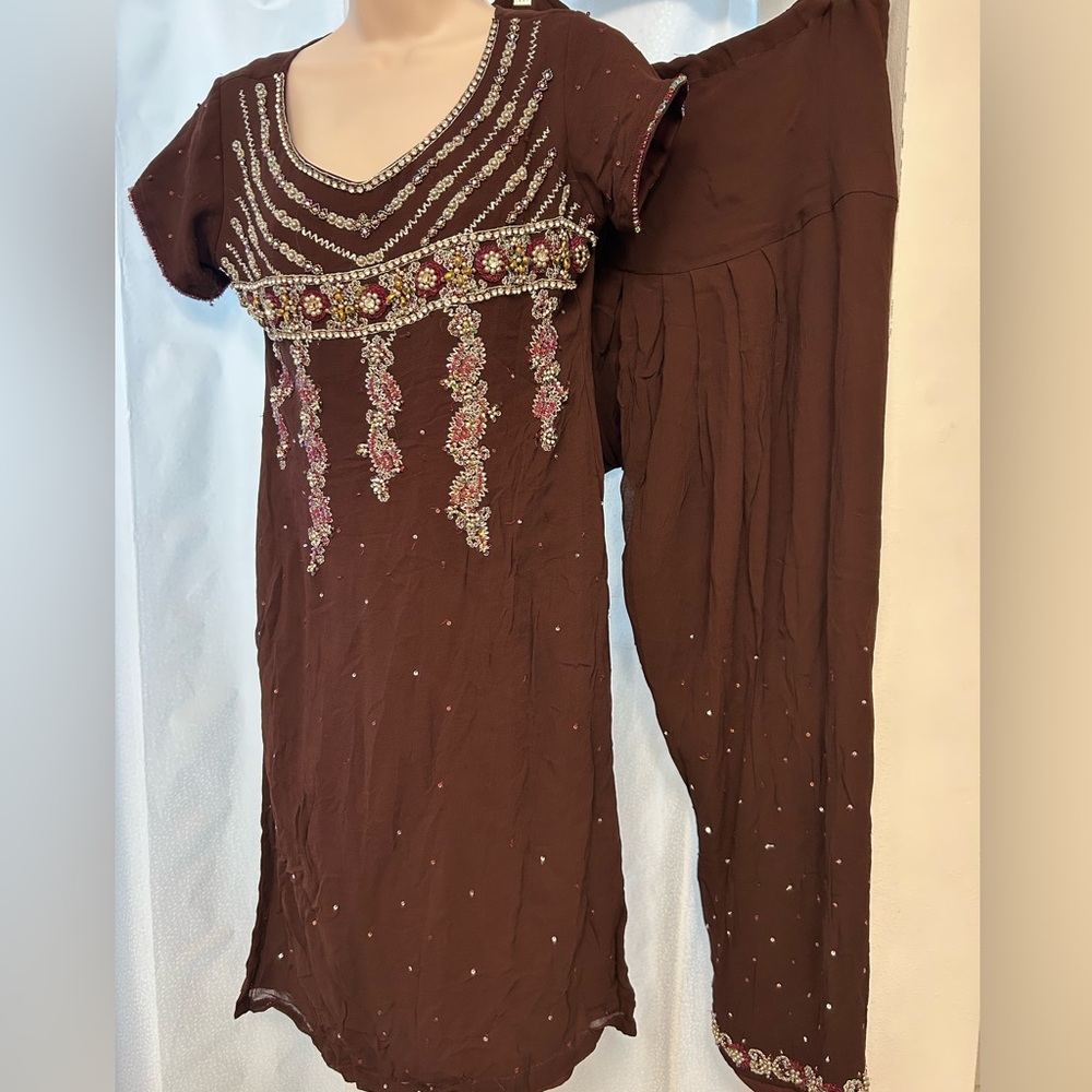 Brown Indian Salwar Kameez 3-Piece Set w/ Dupatta & Embellished Beading Size S